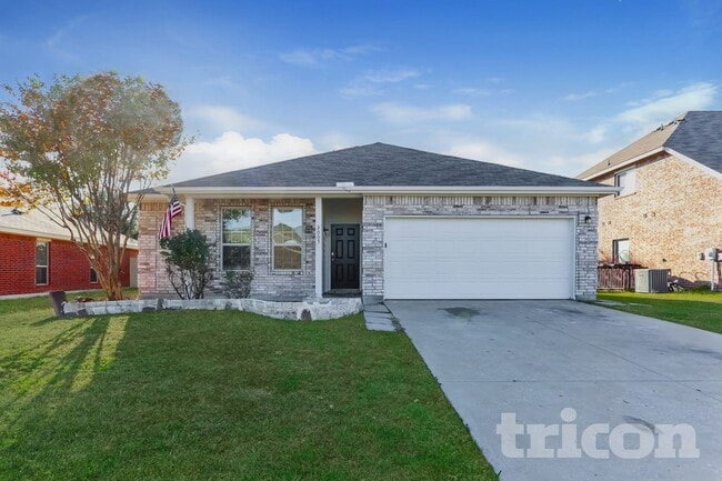 property at 3005 Glenrose Dr