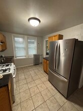 834 University Ave W, Unit 2 in St. Paul, MN - Building Photo - Building Photo