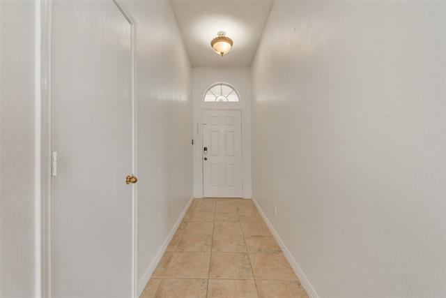 7019 Thunderbird Dr in Arlington, TX - Building Photo - Building Photo