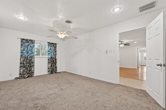 3003 Topham Cir in Houston, TX - Building Photo - Building Photo