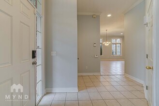 3253 S Kickapoo Ave in Springfield, MO - Building Photo - Building Photo