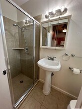 4894 Kilauea Ave in Honolulu, HI - Building Photo - Building Photo