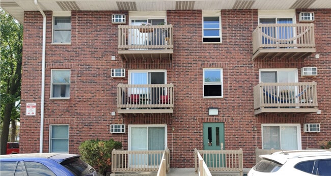 232 Pierce St (Pierce Street Apartments)