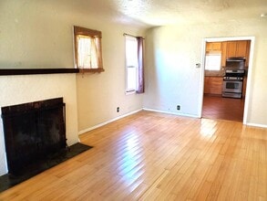 10832 Westminster Ave in Los Angeles, CA - Building Photo - Building Photo