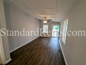263 Rocking Hill Dr SW in Marietta, GA - Building Photo - Building Photo