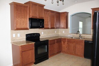 9916 Orion Dr in Temple, TX - Building Photo - Building Photo