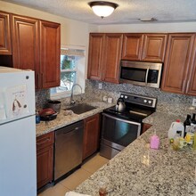 341 Delaware Ave in Fort Lauderdale, FL - Building Photo - Building Photo