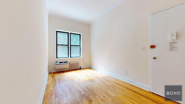 property at 523 E 85th St