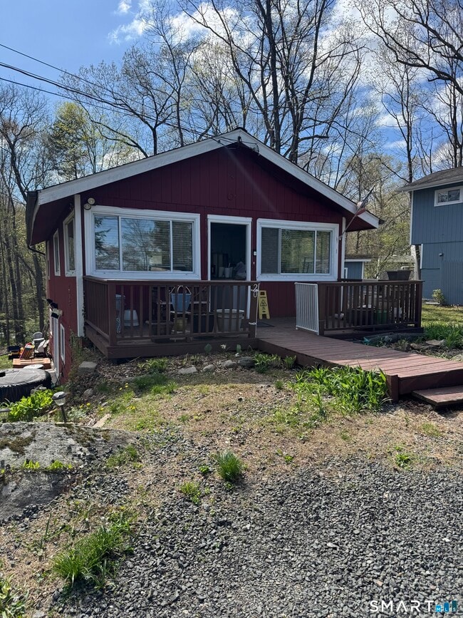 property at 20 Cornell Rd