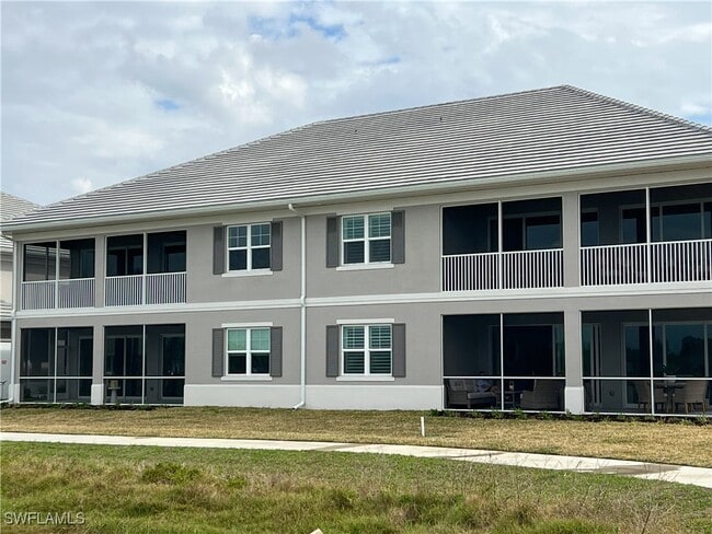 property at 207 Indies Dr E