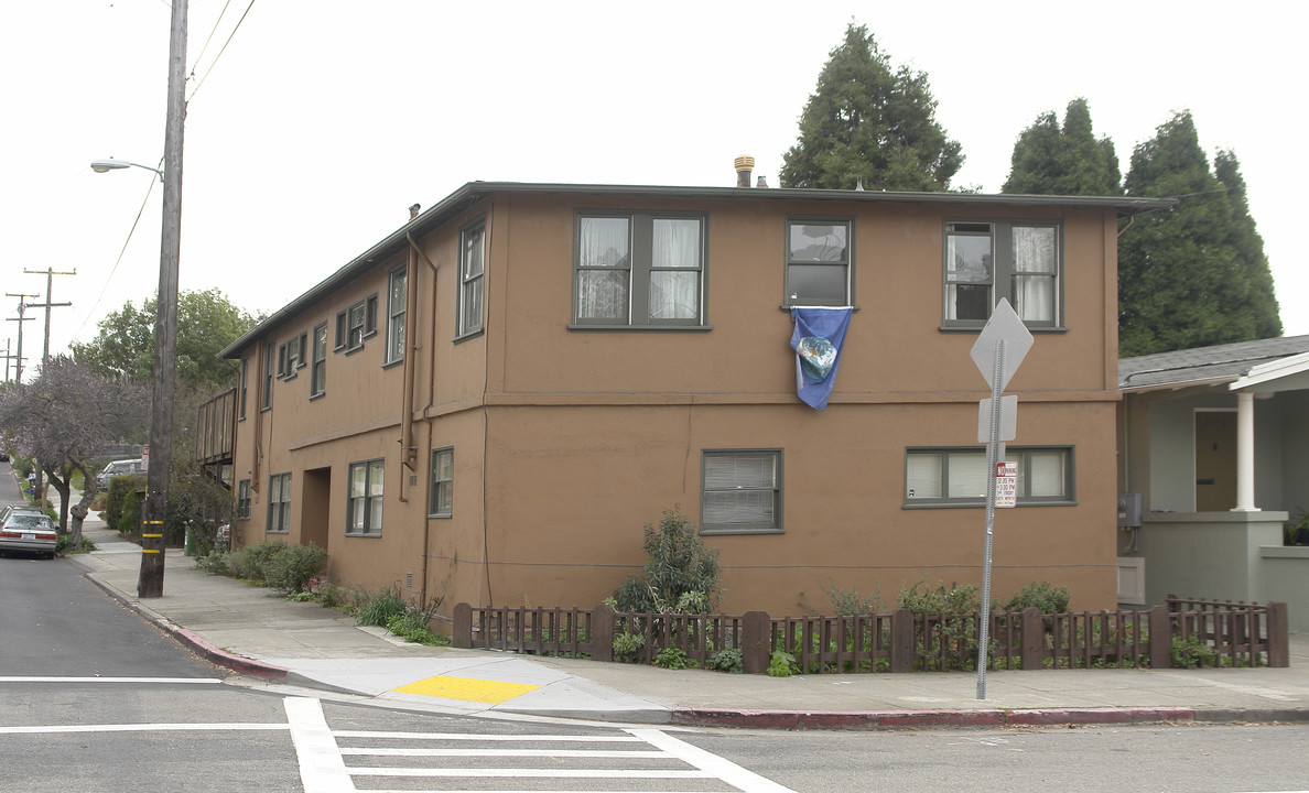 1626-28 Hopkins St in Berkeley, CA - Building Photo