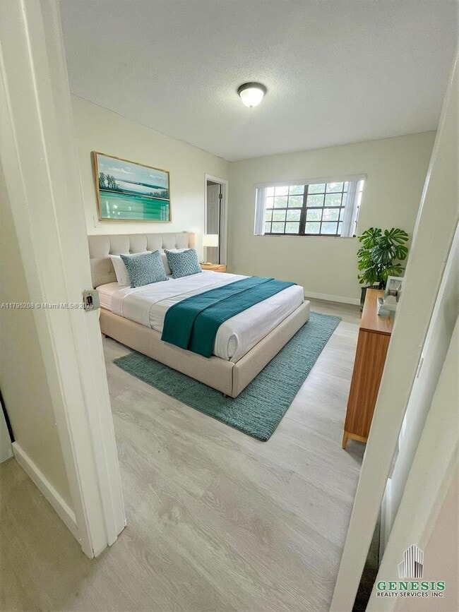 15969 NW 64th Ave, Unit 202 in Miami Lakes, FL - Building Photo - Building Photo