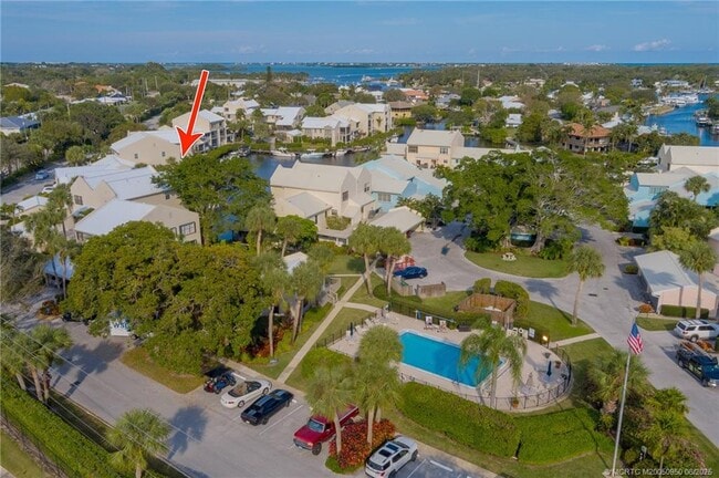 3901 SE St Lucie Blvd in Stuart, FL - Building Photo - Building Photo