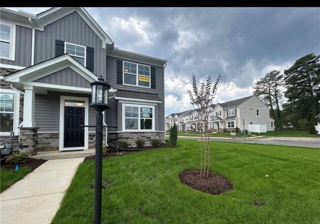 property at 927 Scott Ter