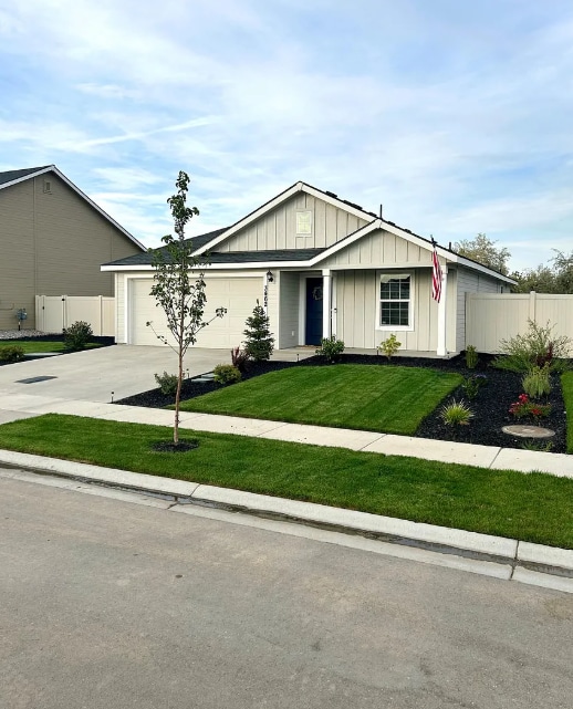 3462 E Mossy Oak Dr in Nampa, ID - Building Photo - Building Photo
