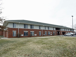 Tim O'Brien Apartments in Springfield, MO - Building Photo - Building Photo