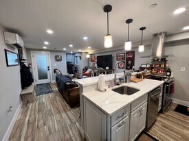 212 5th St NE, Unit 2 in Washington, DC - Building Photo