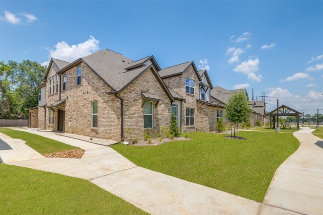 property at 215 Park Place Cir