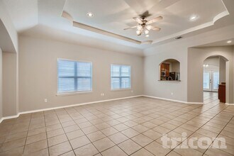 5626 Cross Pond in San Antonio, TX - Building Photo - Building Photo