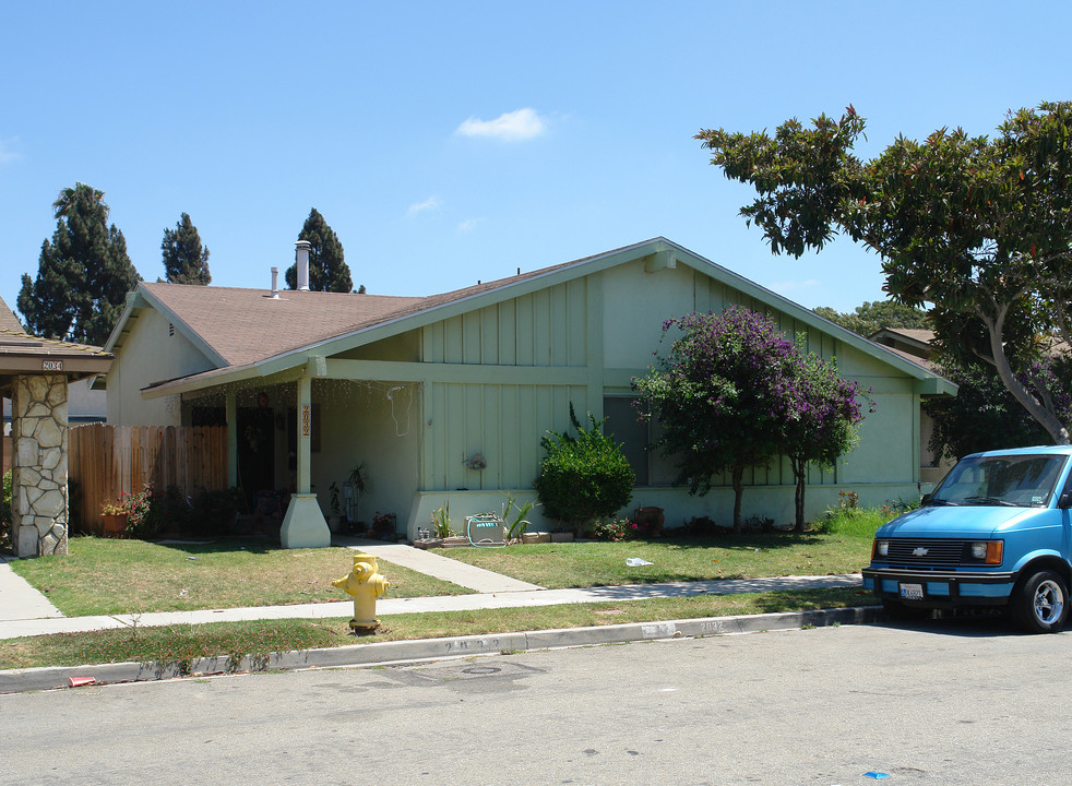 2030-2032 Norma St in Oxnard, CA - Foto de edificio