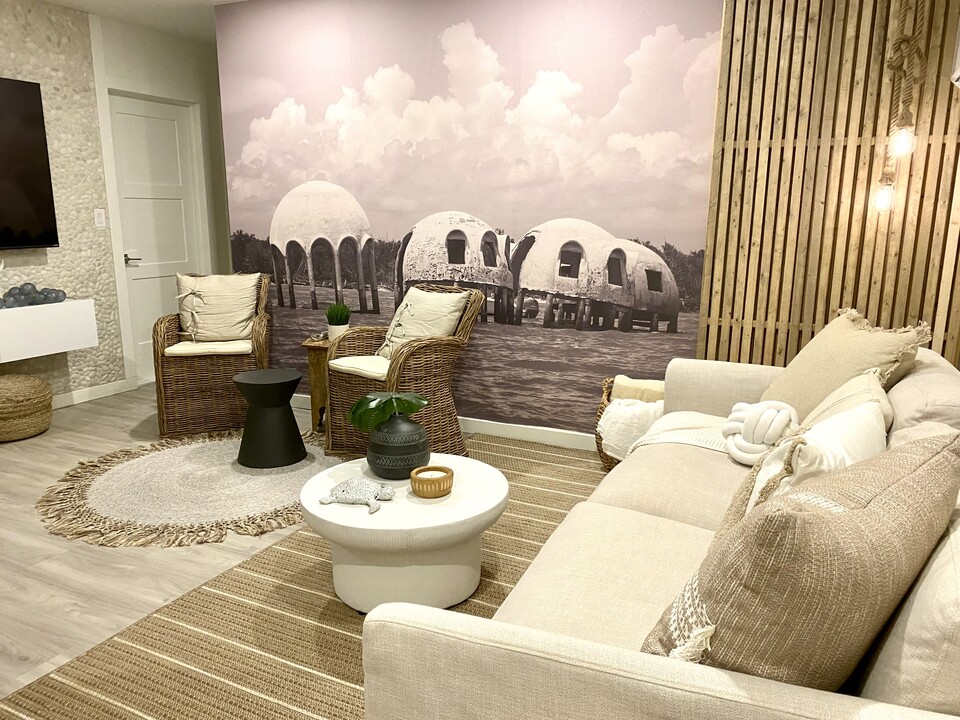 130 N Collier Blvd, Unit Southwind in Marco Island, FL - Foto de edificio