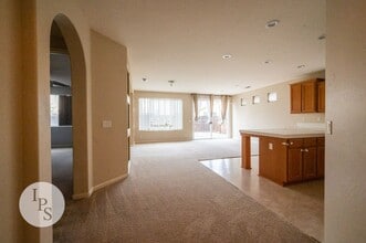 7202 E Cortland Ave in Fresno, CA - Building Photo - Building Photo