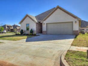 16716 Doyle Dr in Edmond, OK - Building Photo - Building Photo