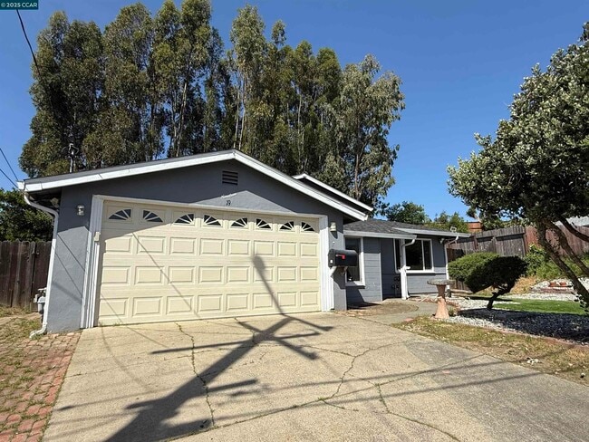 19 Flamingo Ct in American Canyon, CA - Building Photo - Building Photo