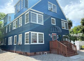 633 8th St N, Unit 5