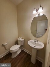 14 Ella Cir in Huntingdon Valley, PA - Foto de edificio - Building Photo