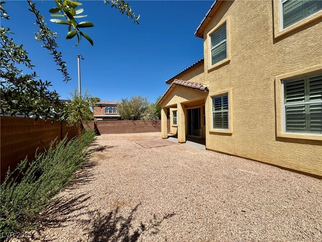 property at 7253 Almerta Ave