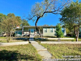 1041 Ivy Ln in San Antonio, TX - Building Photo