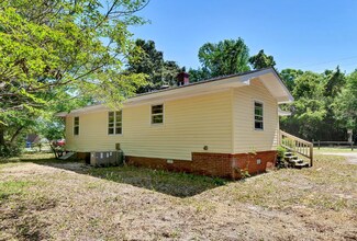 133 Hinton Ave in Wilmington, NC - Building Photo - Building Photo