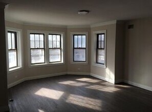 4435 N Paulina St, Unit 2s in Chicago, IL - Building Photo - Building Photo