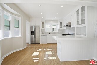 2317 Veteran Ave in Los Angeles, CA - Building Photo - Building Photo