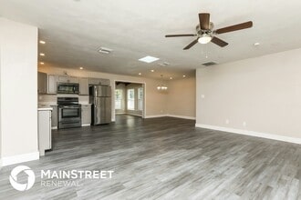 459 Hammock Ln in Ormond Beach, FL - Foto de edificio - Building Photo