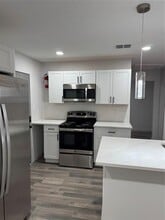 4232 Lisbon St in Fort Worth, TX - Building Photo - Building Photo