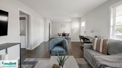 231 New Shackle Island Rd in Hendersonville, TN - Foto de edificio - Building Photo