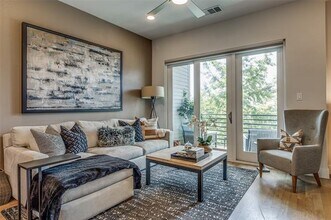 4721 Asher Pl in Dallas, TX - Building Photo - Building Photo