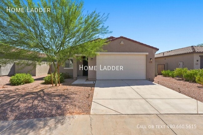 property at 2528 N Coolidge Ave