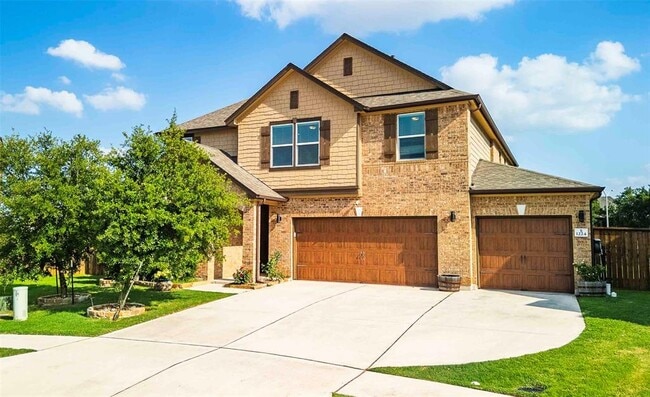 property at 1224 Euless Ln
