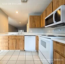 6210 SW 8th Ln in Gainesville, FL - Building Photo - Building Photo