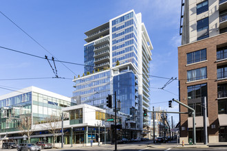 The Metropolitan Condos in Portland, OR - Building Photo - Building Photo