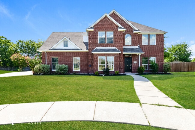 property at 305 Portland Ct