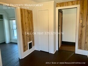 1721 3rd St SE-Unit -2 in Canton, OH - Building Photo - Building Photo