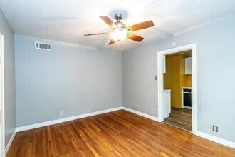 2513 21st St in Lubbock, TX - Building Photo - Building Photo