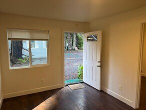 10381 CA-116 in Forestville, CA - Building Photo - Building Photo