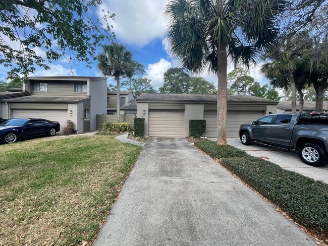 property at 477 Meadowood Blvd