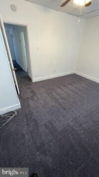 2094 Carver St photo'