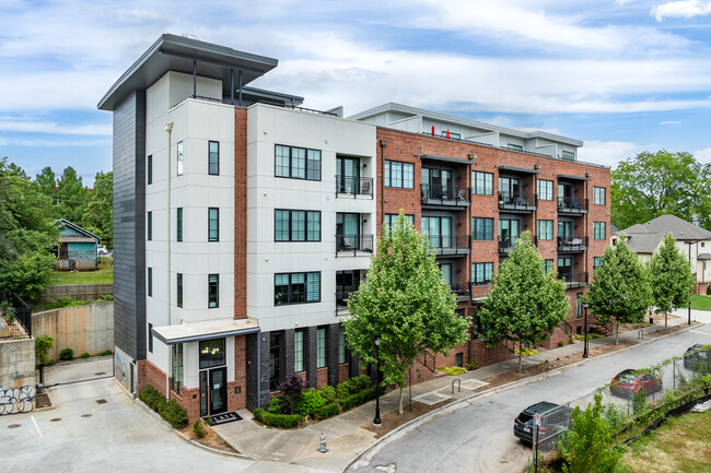 Airline in Atlanta, GA - Building Photo - Primary Photo